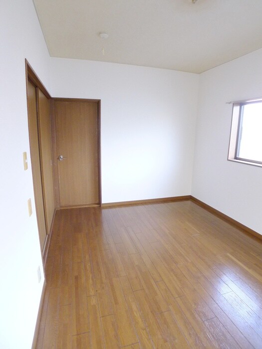 物件内観写真19　(居室)