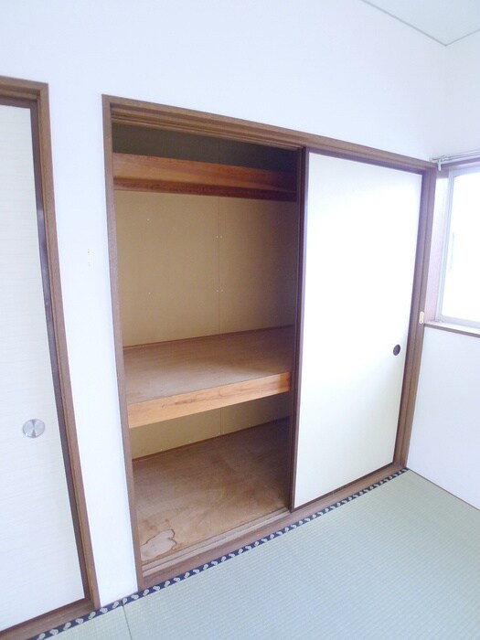 物件内観写真22　(収納)