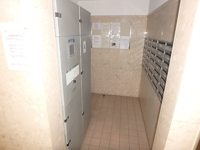 物件外観写真5　(建物設備)