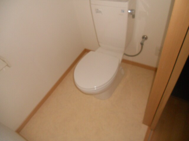 物件内観写真11　(トイレ)