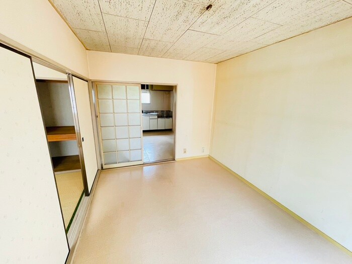 物件内観写真9　(居室)