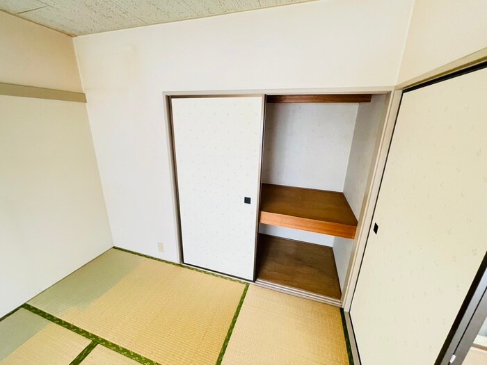 物件内観写真10　(収納)