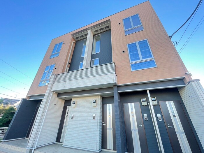 物件外観写真1　(外観写真)