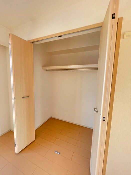 物件内観写真15　(収納)