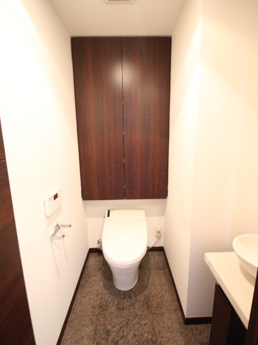 物件内観写真15　(トイレ)