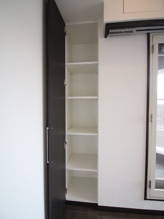 物件内観写真17　(収納)