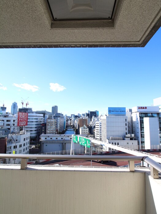 物件内観写真19　(室内からの展望)