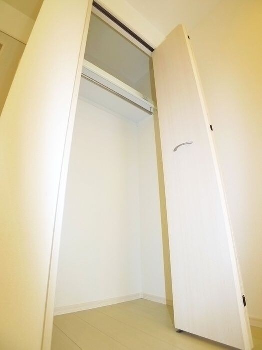 物件内観写真11　(収納)