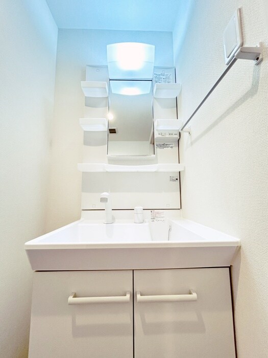 物件内観写真16　(洗面)