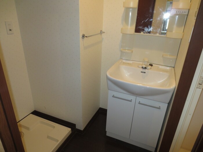 物件内観写真7　(洗面)