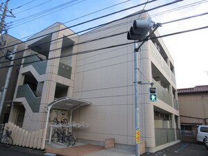 イナ　グランパⅡ外観写真