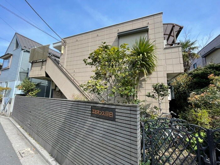 物件外観写真5　(エントランス部分)