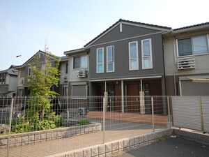 コムフル宮前平外観写真