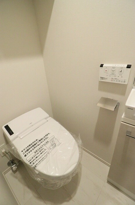 物件内観写真11　(トイレ)