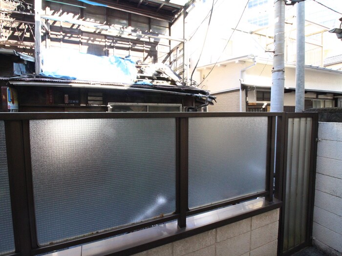 物件内観写真14　(室内からの展望)