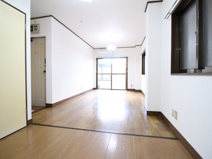 物件内観写真15　(居室)