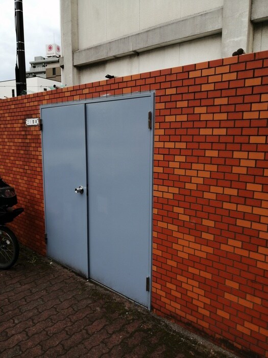 物件外観写真6　(建物設備)