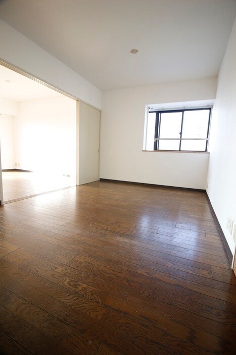 物件内観写真13　(居室)