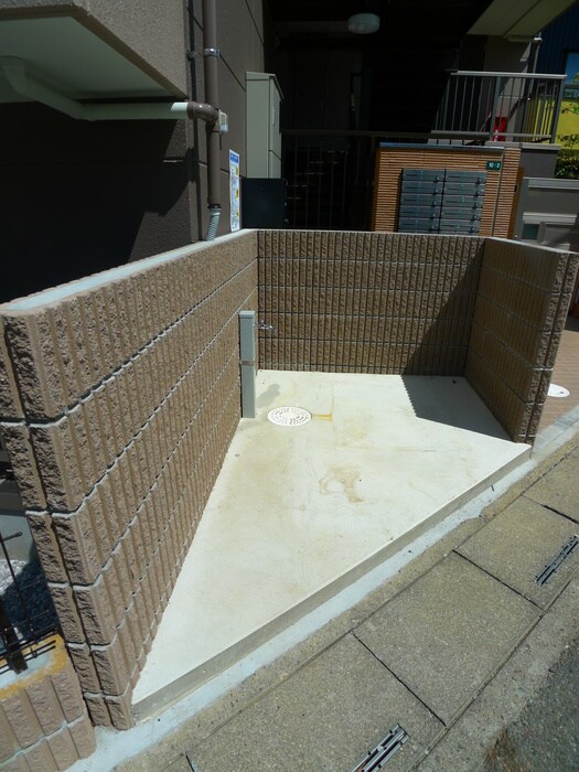 物件外観写真4　(建物設備)