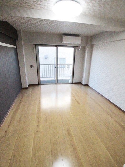 物件内観写真11　(居室)