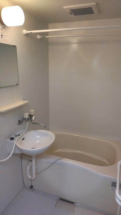 物件内観写真7　(バス／シャワールーム等)