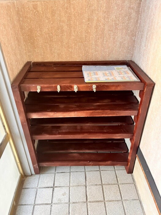 前久保南4丁目貸家の靴箱