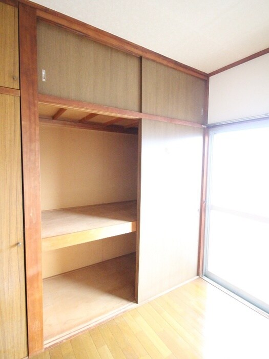 コ－ポ榎戸　２の収納