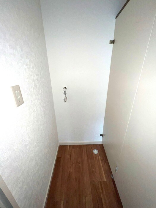 物件内観写真19　(洗濯機置場)