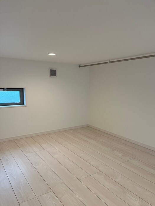 物件内観写真11　(ロフト)