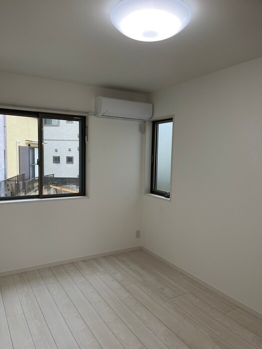 物件内観写真14　(居室)