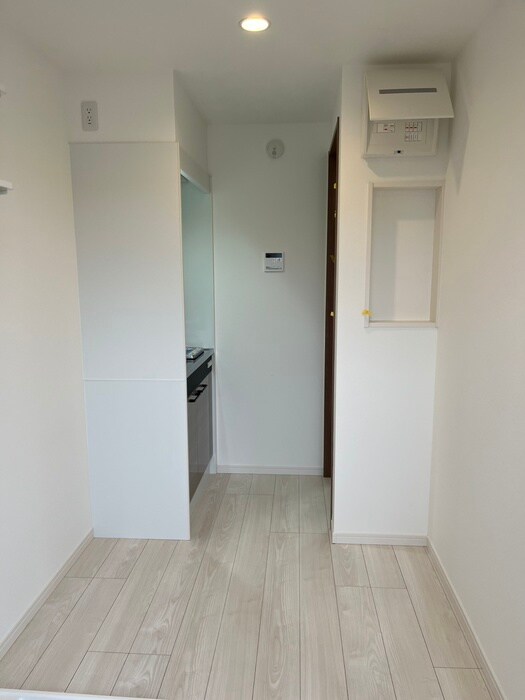 物件内観写真15　(玄関)