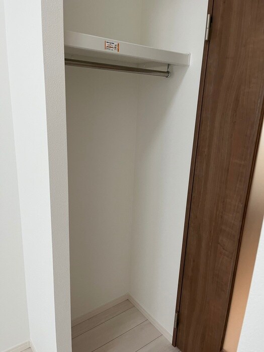 物件内観写真16　(収納)