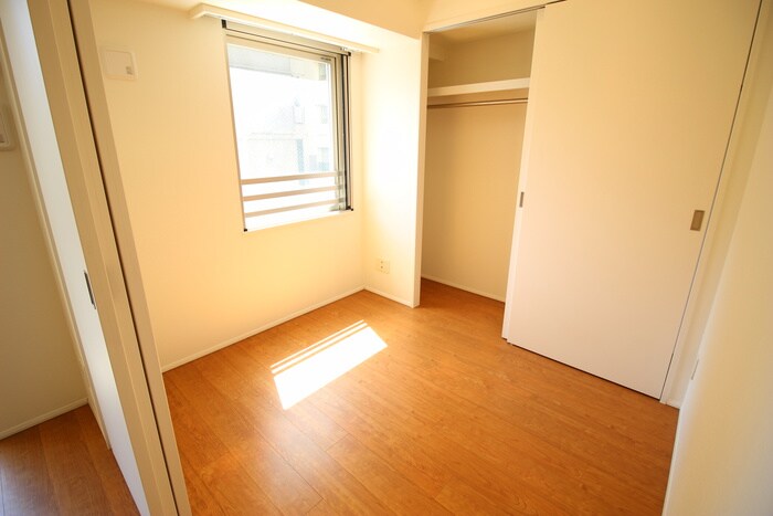 物件内観写真14　(居室)