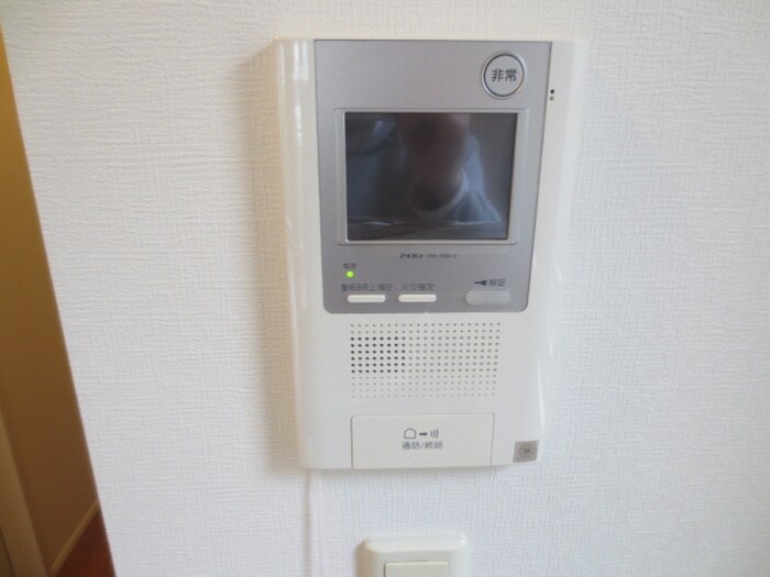 物件内観写真15　(玄関)