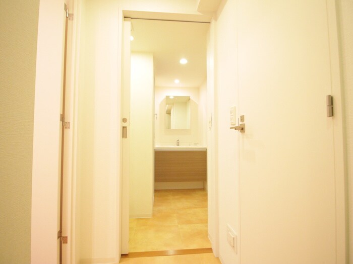 物件内観写真16　(内観写真)