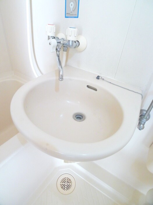 物件内観写真12　(洗面)