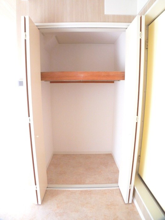 物件内観写真13　(収納)