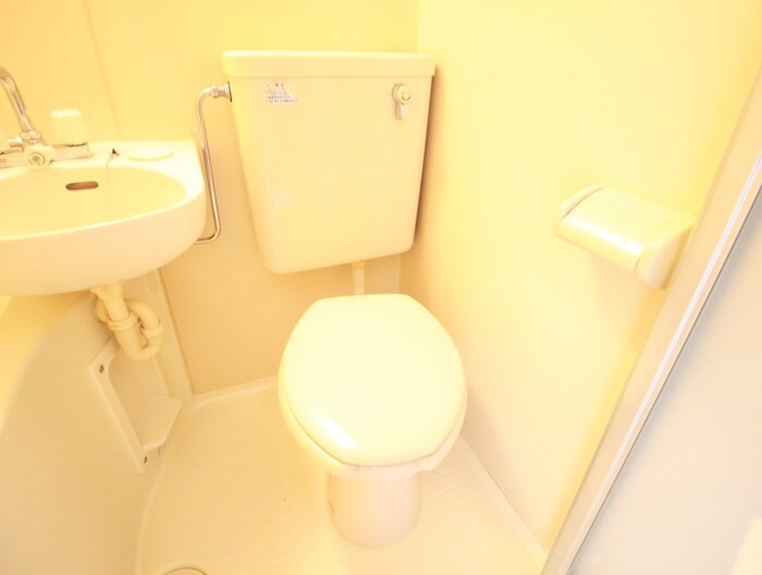 物件内観写真11　(トイレ)