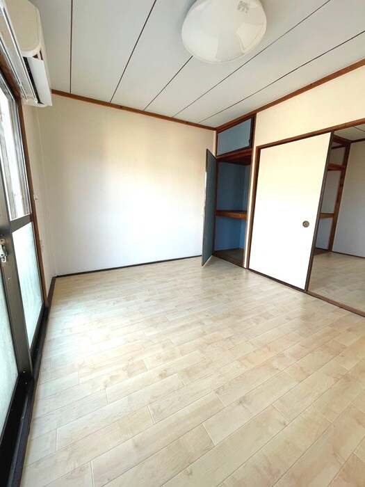 物件内観写真7　(居室)