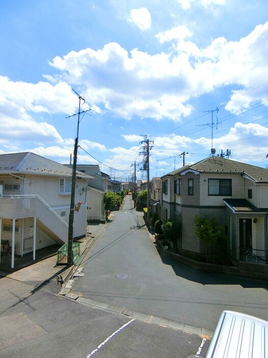 物件内観写真17　(室内からの展望)