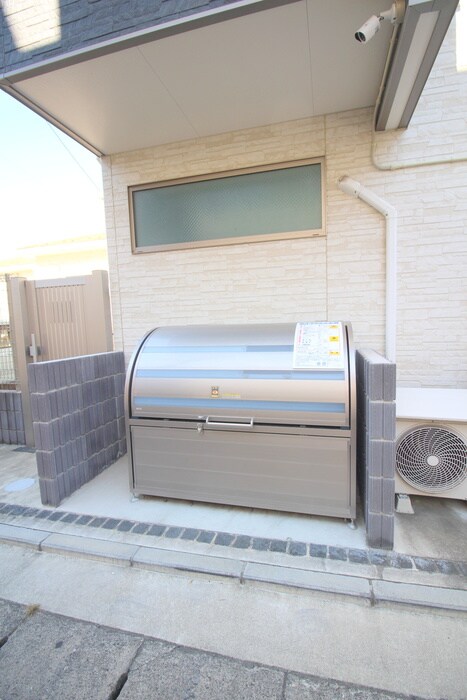 物件外観写真4　(建物設備)