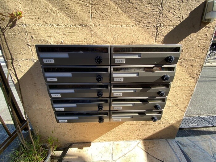 物件外観写真4　(建物設備)