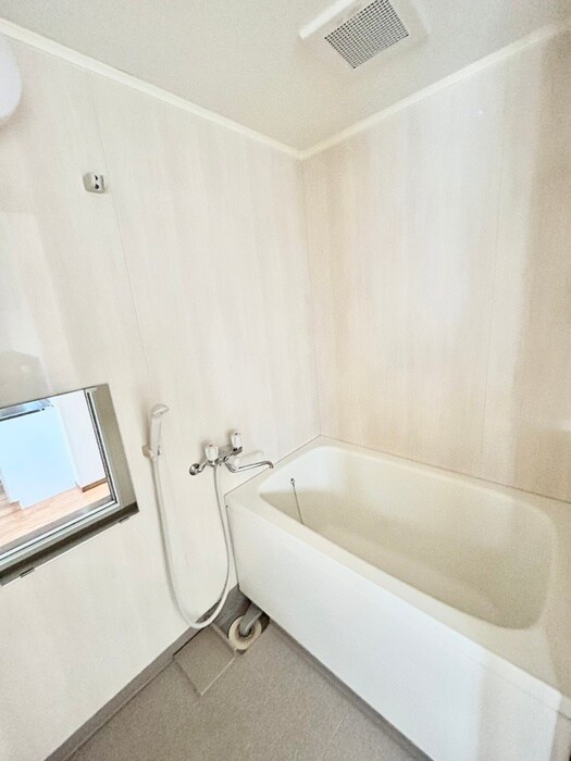 物件内観写真12　(バス／シャワールーム等)