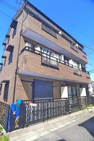 カ－サポポ外観写真