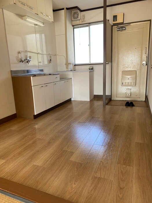 物件内観写真7　(居室)