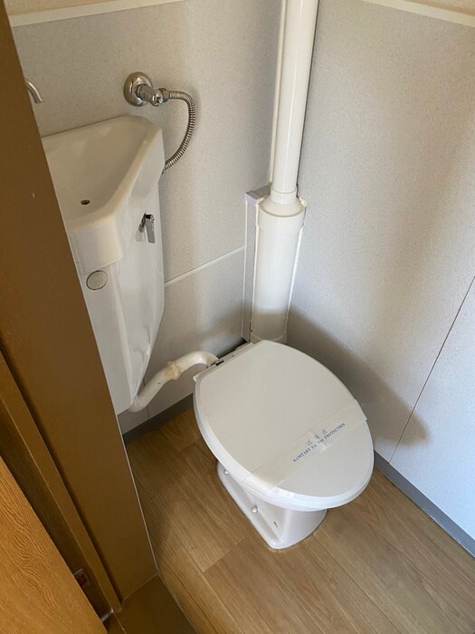 物件内観写真11　(トイレ)