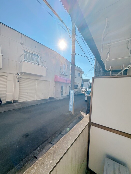 物件内観写真18　(室内からの展望)