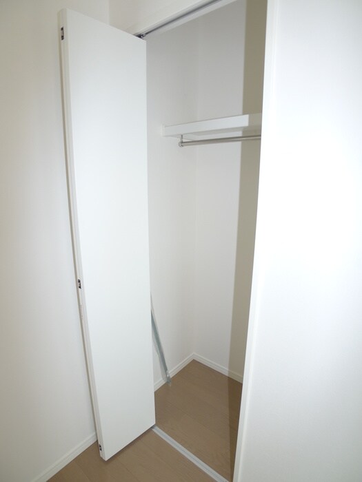 物件内観写真11　(収納)