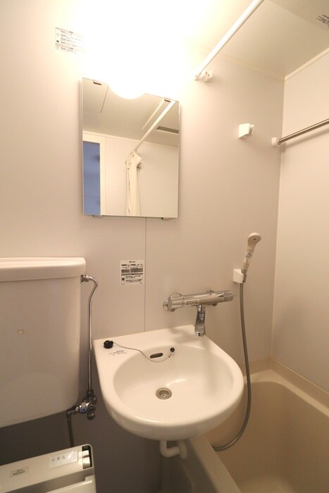 物件内観写真13　(洗面)