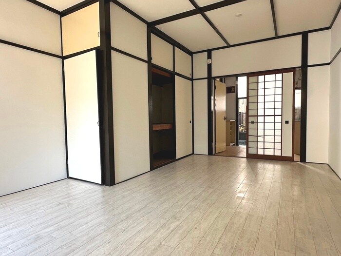 物件内観写真19　(居室)